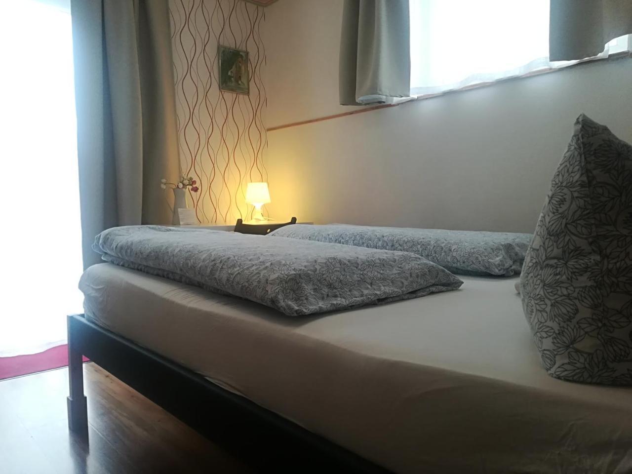 House La Neuschwanstein Blick - Budget City Hotel Фюссен Екстер'єр фото
